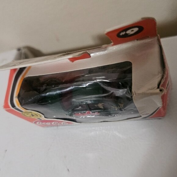 2001 Mattel Wheels Matchbox Diecast Coca Cola #9 Ford Falcon Forte NIB - Picture 2 of 6